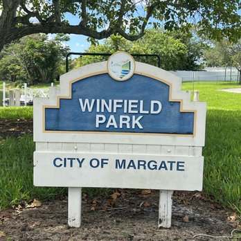 Winfield Park - Playgrounds Near Me - Margate, Florida