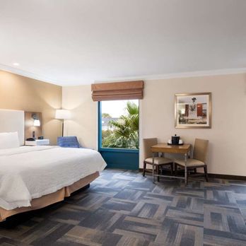 Hampton Inn Charleston-North - Guest room - Hotels Near Me - North Charleston, South Carolina Hampton Inn Charleston-North - Guest room - Hotels Near Me - North Charleston, South Carolina
