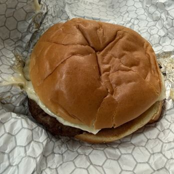 Hardee's - Mushroom & Swiss - Burgers Near Me - Faribault, Minnesota