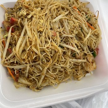 China Delight - Singapore stir fry rice noodle - Chinese Near Me - Oakhurst, California China Delight - Singapore stir fry rice noodle - Chinese Near Me - Oakhurst, California