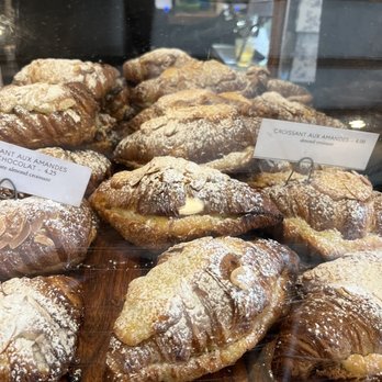 maman - Almond croissant - Breakfast & Brunch Near Me - Montreal, Quebec maman - Almond croissant - Breakfast & Brunch Near Me - Montreal, Quebec