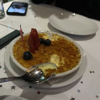 Fleming’s Prime Steakhouse & Wine Bar - Creme Brulee - Steakhouses Near Me - Pasadena, California