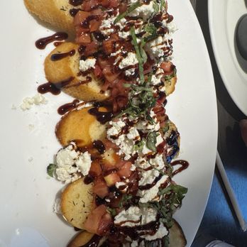 Mellow Mushroom - Bruschetta - Pizza Near Me - St. Louis, Missouri