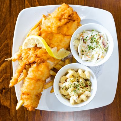 Lakeshore Cafe Bar & Grill by null