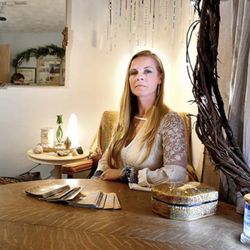 Bewitched of Scituate - Roxanne Jasparro Psychic Medium Witch