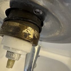 PNW Handyman Solutions - Leaking shower cartridge diagnosis and repair