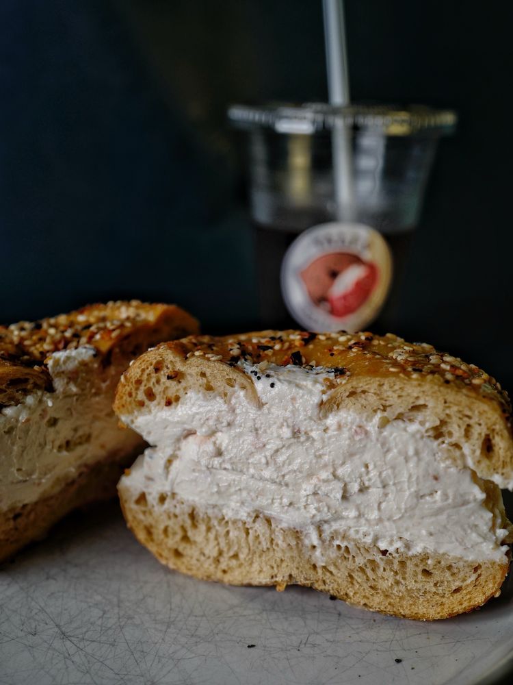 TALI’S BAGELS KAILUA Updated July 2024 12 Photos 26 Hoolai St, Kailua, Hawaii Bagels