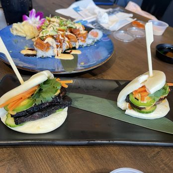 Wave Sushi - Pork belly Bao buns and sushi pizza - Asian Fusion Near Me - Maitland, Florida