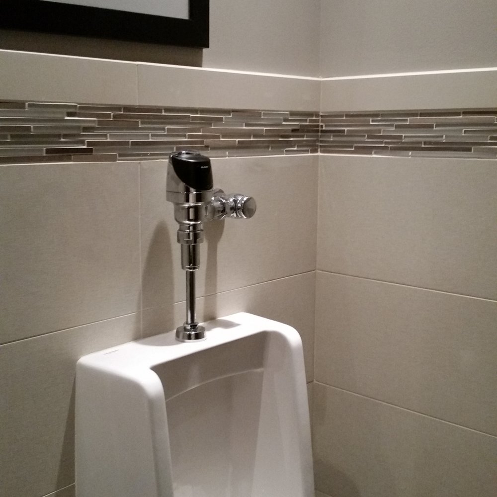 Pasteur - This gorgeous renovated bathroom is 40 degrees and had no running water - Vietnamese Near Me - Chicago, Illinois Pasteur - This gorgeous renovated bathroom is 40 degrees and had no running water - Vietnamese Near Me - Chicago, Illinois
