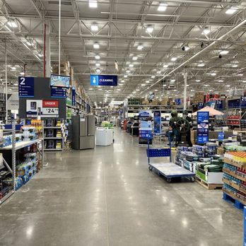 Lowe's Home Improvement - Main Aisle - Hardware Stores Near Me - Indianapolis, Indiana Lowe's Home Improvement - Main Aisle - Hardware Stores Near Me - Indianapolis, Indiana
