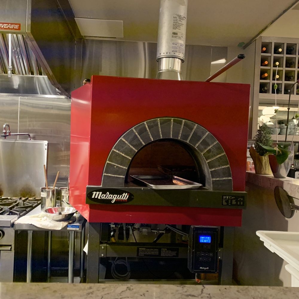 Darna - The dom oven where they make their special pita bread - Middle Eastern Near Me - East York, Ontario