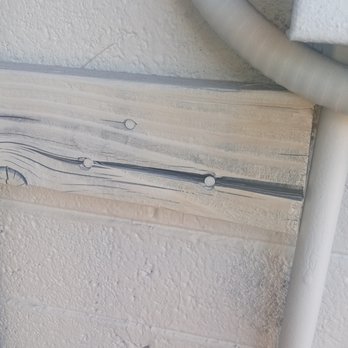 Borges Painting - Did not fill in cracks and only has one coat of paint - Painters Near Me Borges Painting - Did not fill in cracks and only has one coat of paint - Painters Near Me