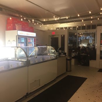 Jeni's Splendid Ice Creams - Ice Cream & Frozen Yogurt Near Me - Columbus, Ohio Jeni's Splendid Ice Creams - Ice Cream & Frozen Yogurt Near Me - Columbus, Ohio