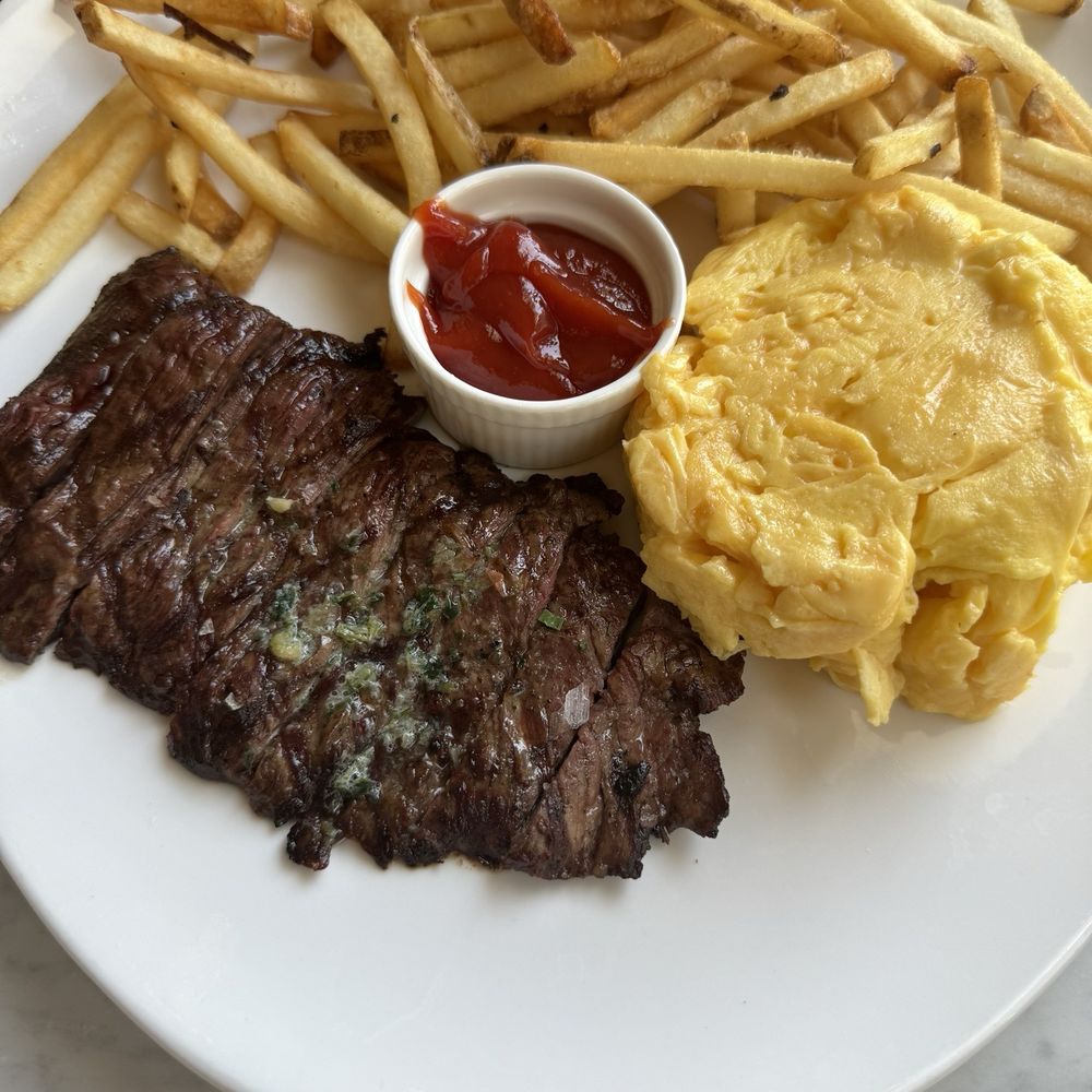 The Pembroke - Steak and eggs - New American Near Me - Washington, DC, District of Columbia The Pembroke - Steak and eggs - New American Near Me - Washington, DC, District of Columbia