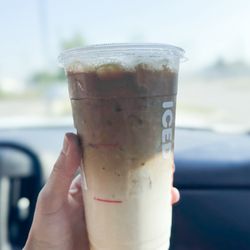 Dunkin' - Medium Caramel Iced Macchiato