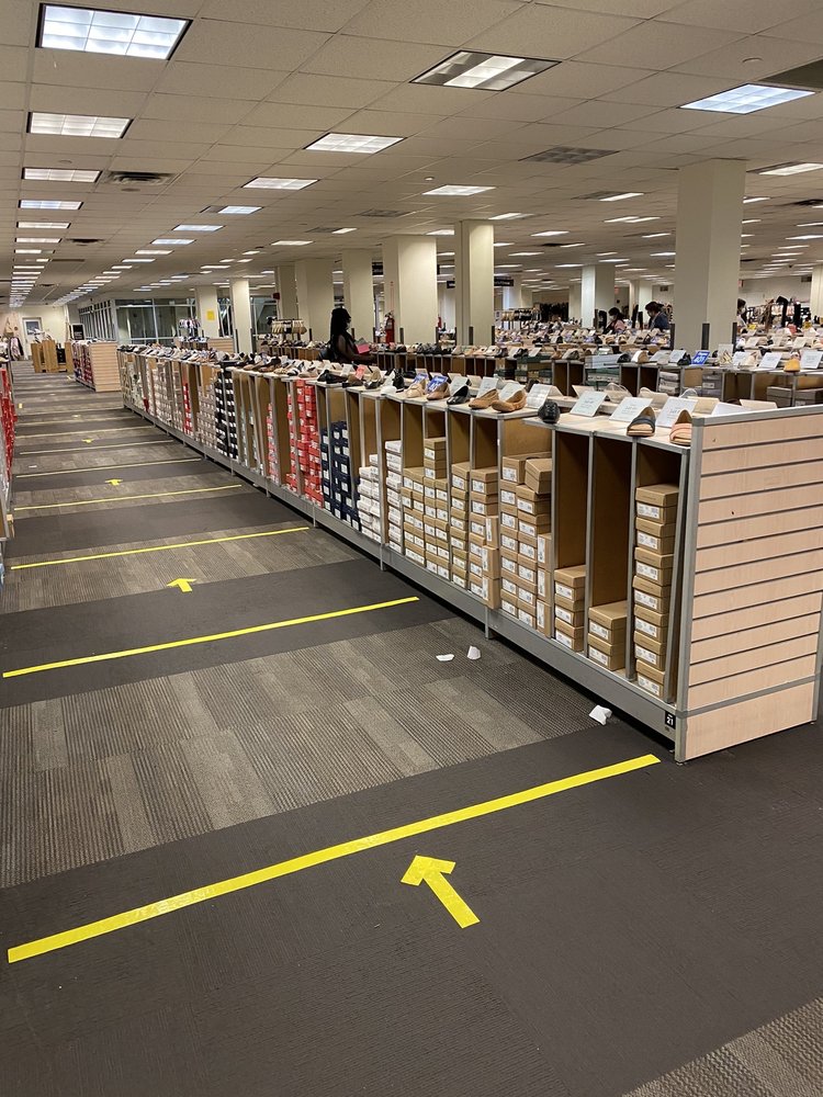DSW DESIGNER SHOE WAREHOUSE Updated August 2024 46 Photos & 60