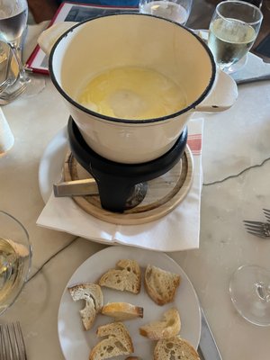 Demarchelier Bistro by null