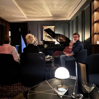 THE WALLACE LOUNGE - Updated April 2025 - 35 Photos & 29 Reviews - 242