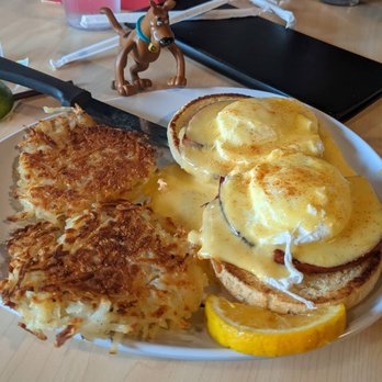 Two Chicks - Scooby Doo with the eggs Benedict - Breakfast & Brunch Near Me - Reno, Nevada