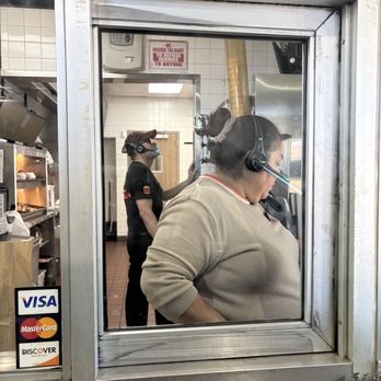 Burger King - Burgers Near Me - Woodland Hills, California Burger King - Burgers Near Me - Woodland Hills, California