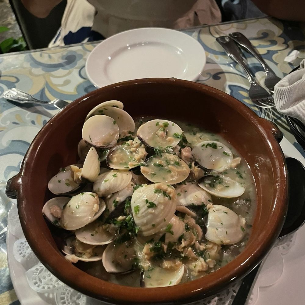 Amalia Cafe - Clams - Spanish Near Me - St Thomas, Virgin Islands Amalia Cafe - Clams - Spanish Near Me - St Thomas, Virgin Islands