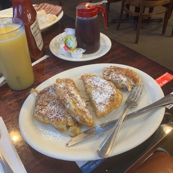 Louis' Diner - Cinnamon Roll French Toast - American Near Me - Littleton, Colorado Louis' Diner - Cinnamon Roll French Toast - American Near Me - Littleton, Colorado