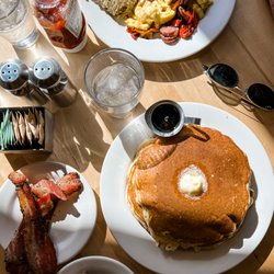 Matt's Big Breakfast Gilbert