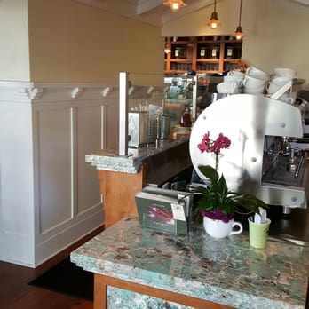 Urth Caffe - Coffee & Tea Near Me - Laguna Beach, California Urth Caffe - Coffee & Tea Near Me - Laguna Beach, California