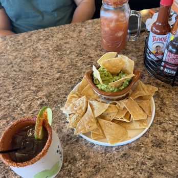 Gusto al Gusto - Guacamole - Mexican Near Me - Fairfield, California