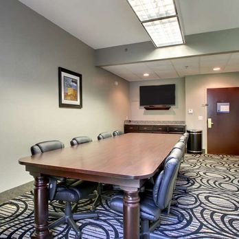 Hampton Inn Rolla - Meeting Room - Hotels Near Me - Rolla, Missouri Hampton Inn Rolla - Meeting Room - Hotels Near Me - Rolla, Missouri