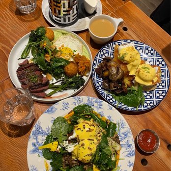 Catch 122 - Cauliflower benny Salmon gravlax benny Bulgogi steak n egg - Breakfast & Brunch Near Me - North Vancouver, British Columbia Catch 122 - Cauliflower benny Salmon gravlax benny Bulgogi steak n egg - Breakfast & Brunch Near Me - North Vancouver, British Columbia