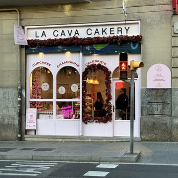 La Cava Cakery - Bakeries Near Me - Barcelona, B
