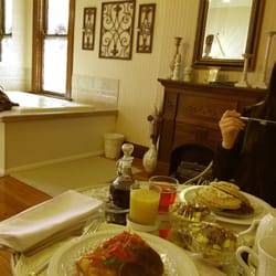 Weller Haus Bed, Breakfast & Event Center