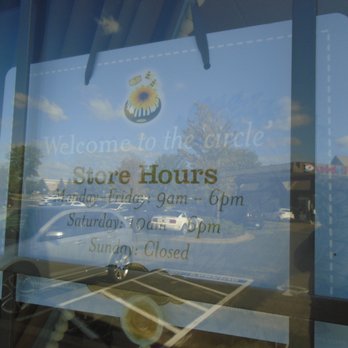 Nothing Bundt Cakes - Hours of operation, front entry door. - Bakeries Near Me - Woodbury, Minnesota Nothing Bundt Cakes - Hours of operation, front entry door. - Bakeries Near Me - Woodbury, Minnesota