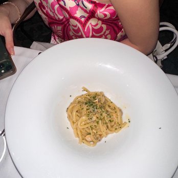 Due Ladroni - Saw urchin spaghetti - Italian Near Me - Rome, RM