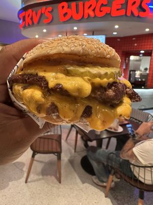 Irv's Burgers by null