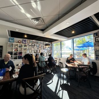 Lighthouse Cafe - Dining room - Breakfast & Brunch Near Me - Sanibel, Florida Lighthouse Cafe - Dining room - Breakfast & Brunch Near Me - Sanibel, Florida