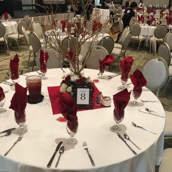 Miracle's Dream - Gorgeous table decor! My fave color RED - Party & Event Planning Near Me