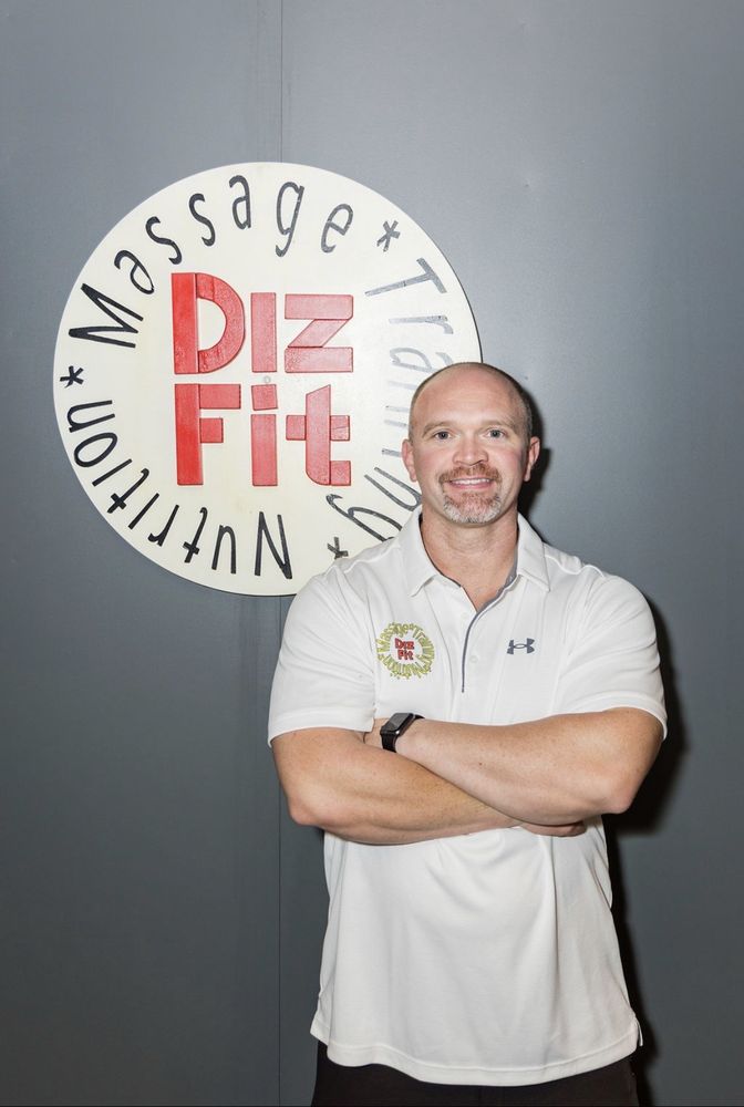 DIZFIT Updated August 2024 32 Photos 103 S Van Buren St, Carthage