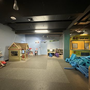 Sacred Heart Discovery Science Center - Indoor - Children's Museums Near Me - Fairfield, Connecticut Sacred Heart Discovery Science Center - Indoor - Children's Museums Near Me - Fairfield, Connecticut