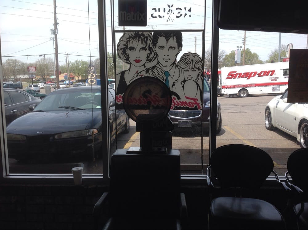 Kim's Hair Salon Logo