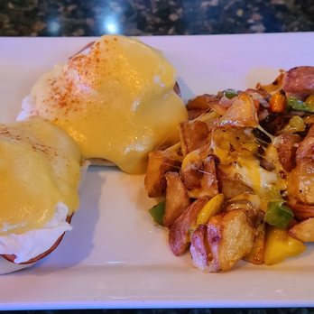 The Paddle Pub - This is the eggs Benedict I've been all around the nation and I'm telling you this is one of the best I've tasted - Sports Bars Near Me - Stanwood, Washington The Paddle Pub - This is the eggs Benedict I've been all around the nation and I'm telling you this is one of the best I've tasted - Sports Bars Near Me - Stanwood, Washington
