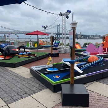 Pixar Putt - Mini Golf Near Me - New York, New York Pixar Putt - Mini Golf Near Me - New York, New York