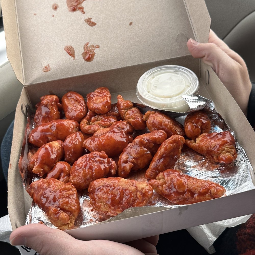 Joey's Pizza Depew - BBQ boneless wings - Pizza Near Me - Depew, New York Joey's Pizza Depew - BBQ boneless wings - Pizza Near Me - Depew, New York