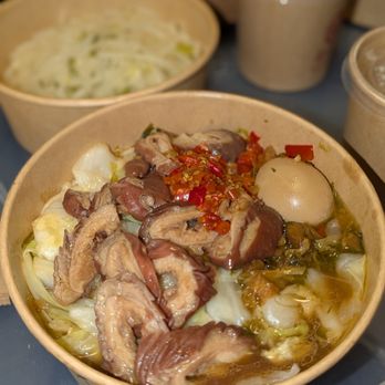 Luyixian - Intestine noodles - Shanghainese Near Me - Alhambra, California Luyixian - Intestine noodles - Shanghainese Near Me - Alhambra, California