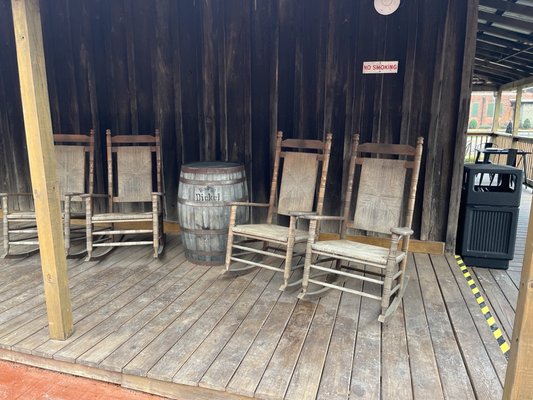 Cascade Hollow Distilling Co. (George Dickel Distillery) by null