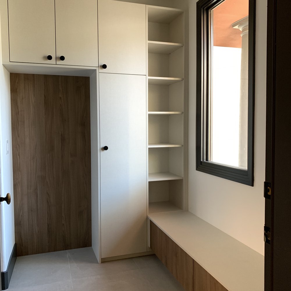 LV Cabinets World - Mudroom cabinets - Cabinetry Near Me - Las Vegas, Nevada LV Cabinets World - Mudroom cabinets - Cabinetry Near Me - Las Vegas, Nevada