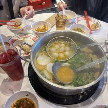 Loon Fong - Hot Pot Near Me - Richmond Hill, Ontario Loon Fong - Hot Pot Near Me - Richmond Hill, Ontario