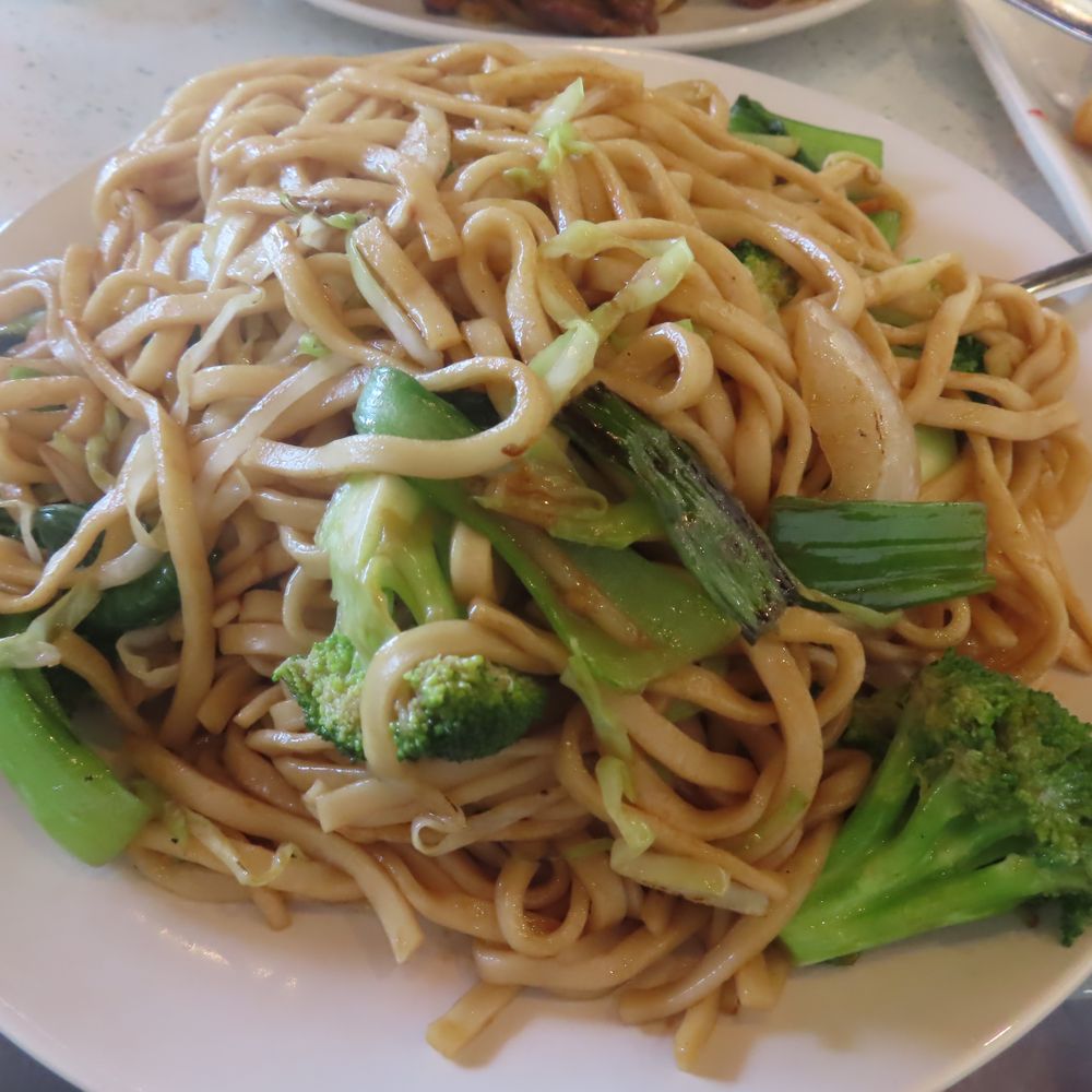 Pan Dumpling House - Vegetable chow mein. - Chinese Near Me - Corona, California