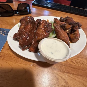 The Sink - BUFF WINGS (1 LB) - Pizza Near Me - Boulder, Colorado